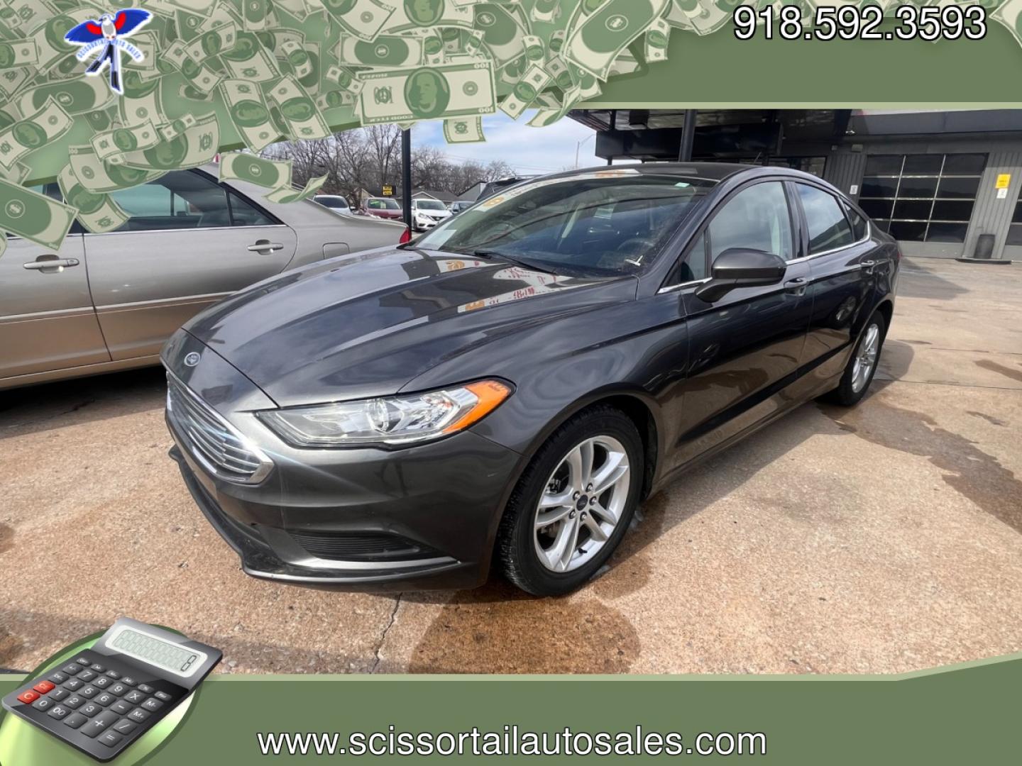 2018 GRAY Ford Fusion SE (3FA6P0H73JR) with an 2.5L L4 DOHC 16V engine, 6A transmission, located at 8101 E. Skelly Dr., Tulsa, OK, 74129, (918) 592-3593, 36.121891, -95.888802 - Photo#0
